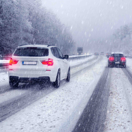 Sicher Autofahren im Winter
